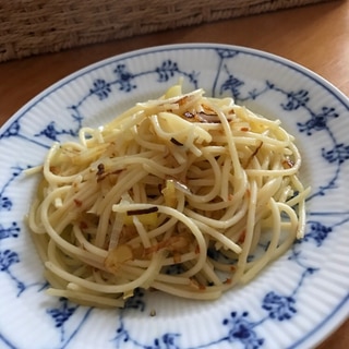 ベーコンビッツと下仁田ネギのパスタ